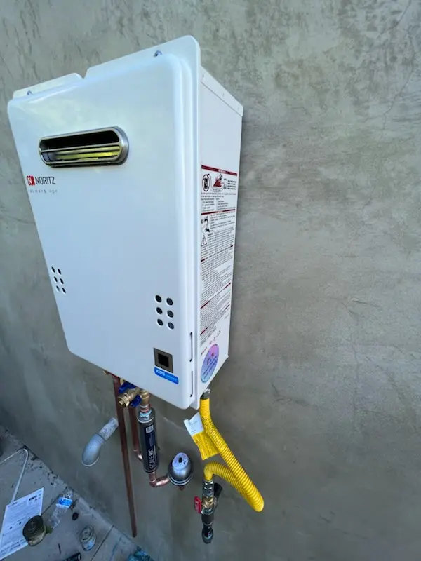 Tankless water heater installation for Downtown Lake Wales homes